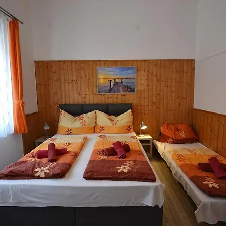 Guest House Silatti - Apartments Keszthely