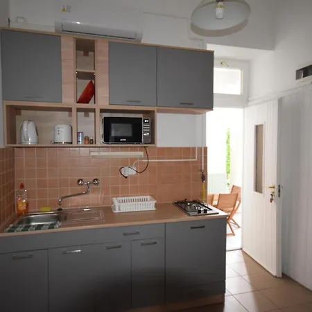 Silatti - לינה וארוחת בוקר קסזטלי