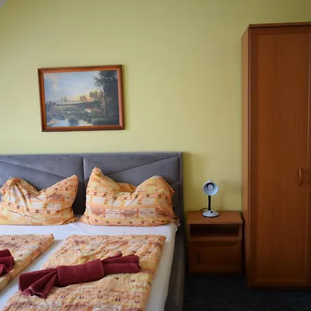 Silatti - לינה וארוחת בוקר 4*