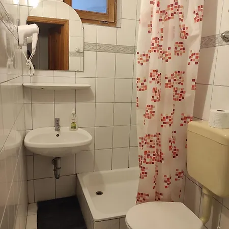 Bed & Breakfast Guest House Silatti - Apartments 2*