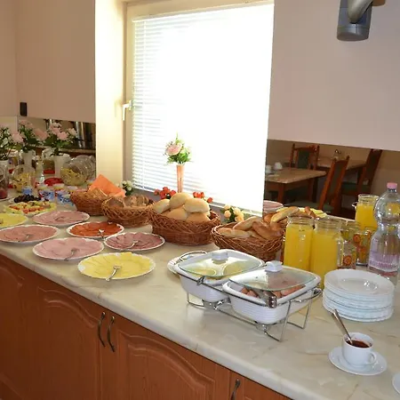 Bed & Breakfast Guest House Silatti - Apartments Keszthely